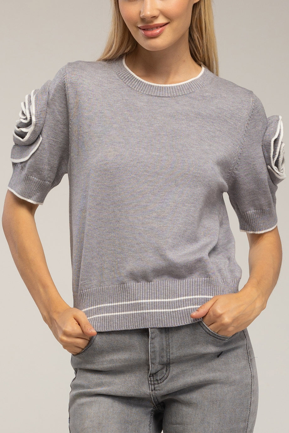 Florisse Μπλούζα με Κοντά Μανίκια και Λουλούδια | Τοπ, Μπλούζες Knits Knitwear| Florisse Top with Floral Sleeve Details